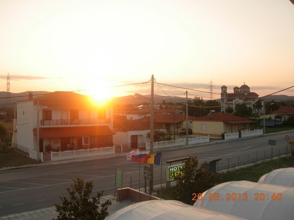 Hotel-Apartments La Strada Tycherón Екстериор снимка