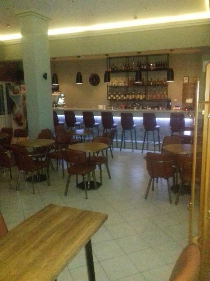 Hotel-Apartments La Strada Tycherón Екстериор снимка